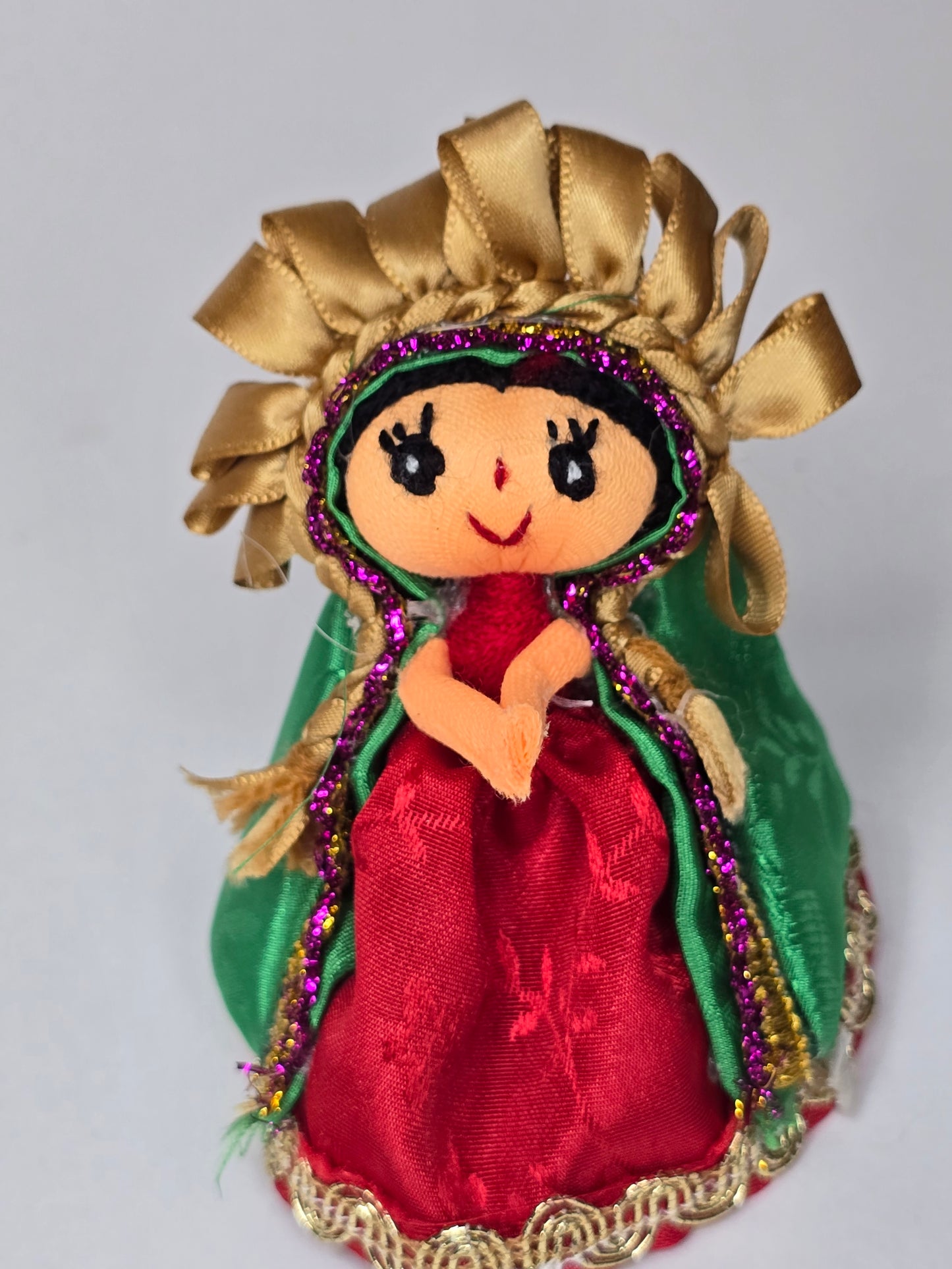 Virgencita muñeca