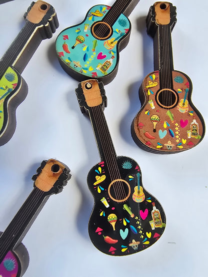 Guitarrita de madera mini