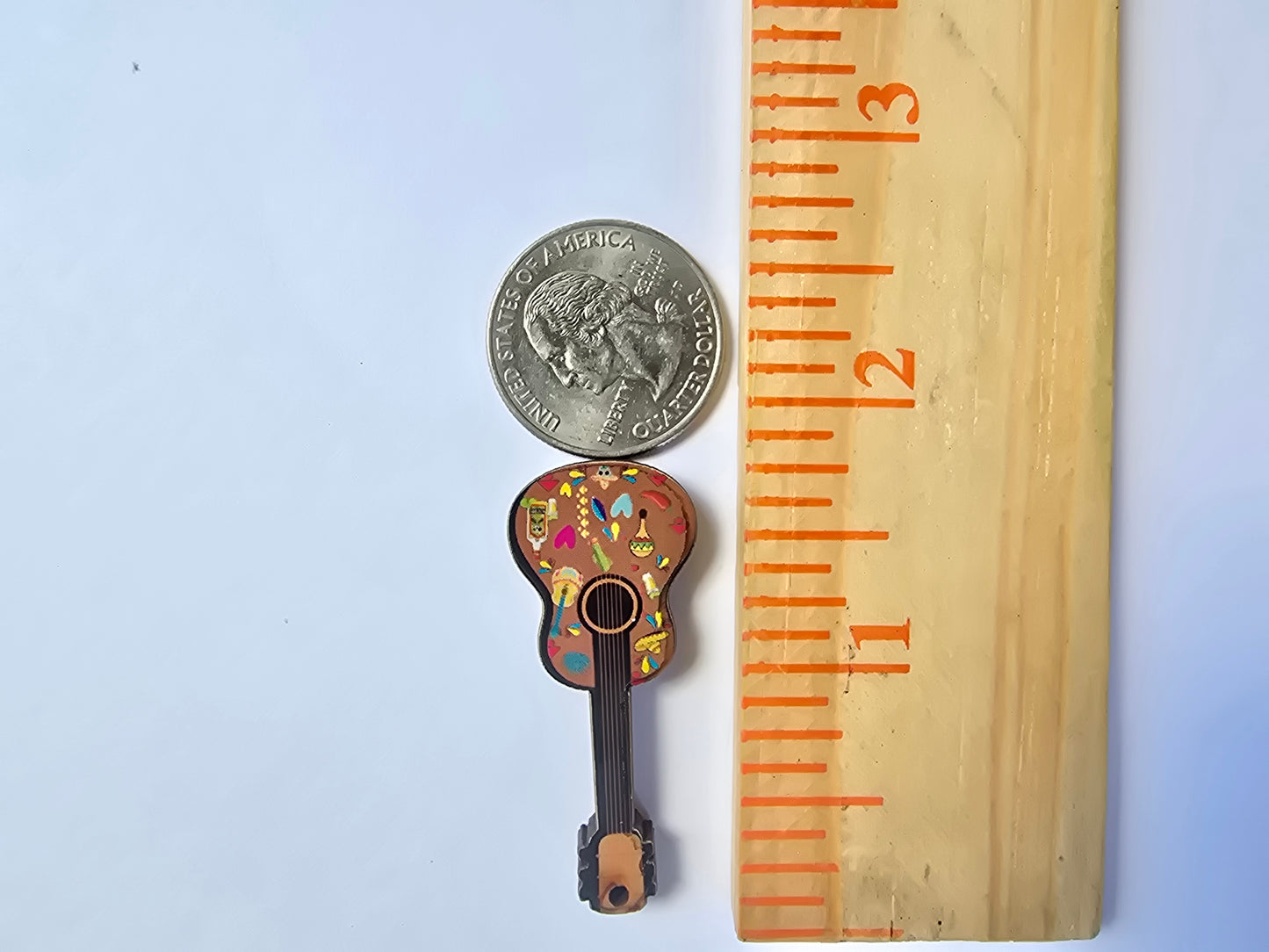 Guitarrita de madera mini