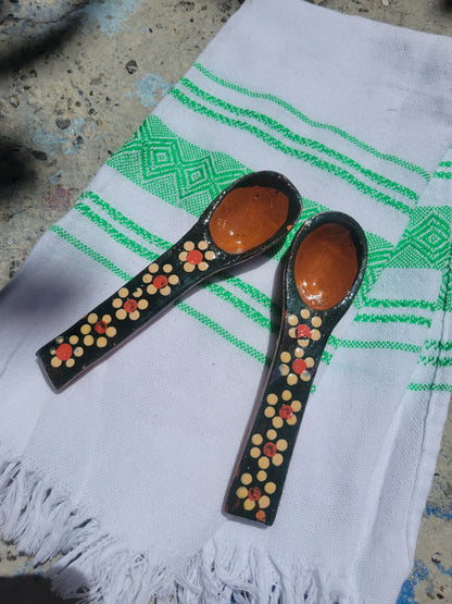 Cucharas Esmeraldas De Barro